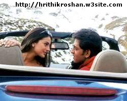 Hrithik Amisha in BMW car in song of movie Kaho Naa Pyaar Hain